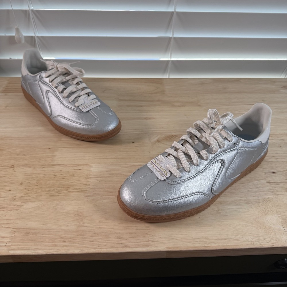 Skechers Women's Hotshot-Perfectly Polished Silver Sneakers Court & Classic Sz 9